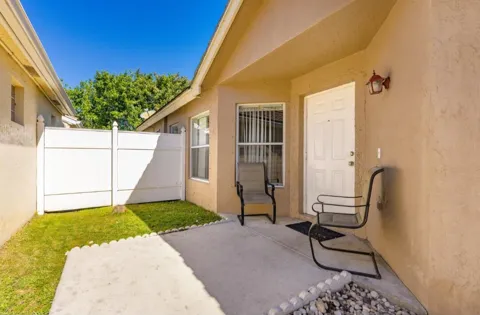 6179 SAVANNAH WAY