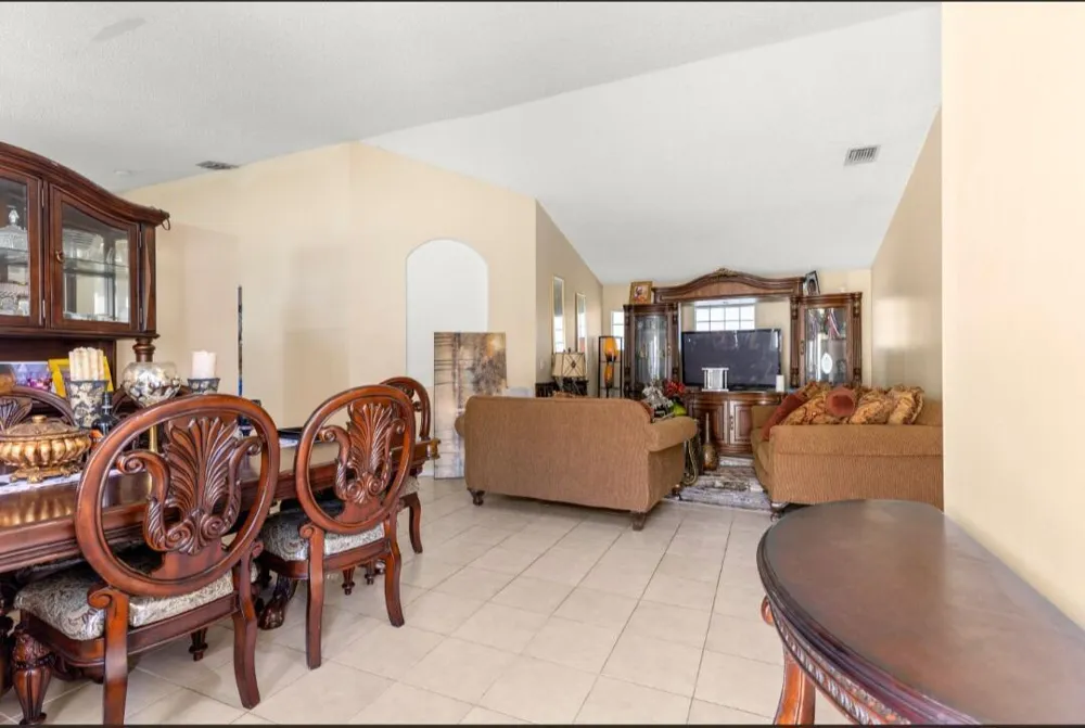 6179 SAVANNAH WAY Lake Worth, FL 33463