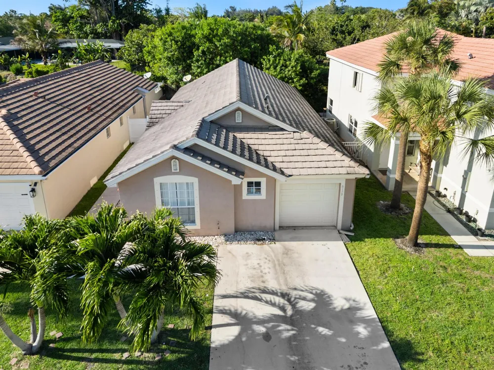 6179 SAVANNAH WAY Lake Worth, FL 33463
