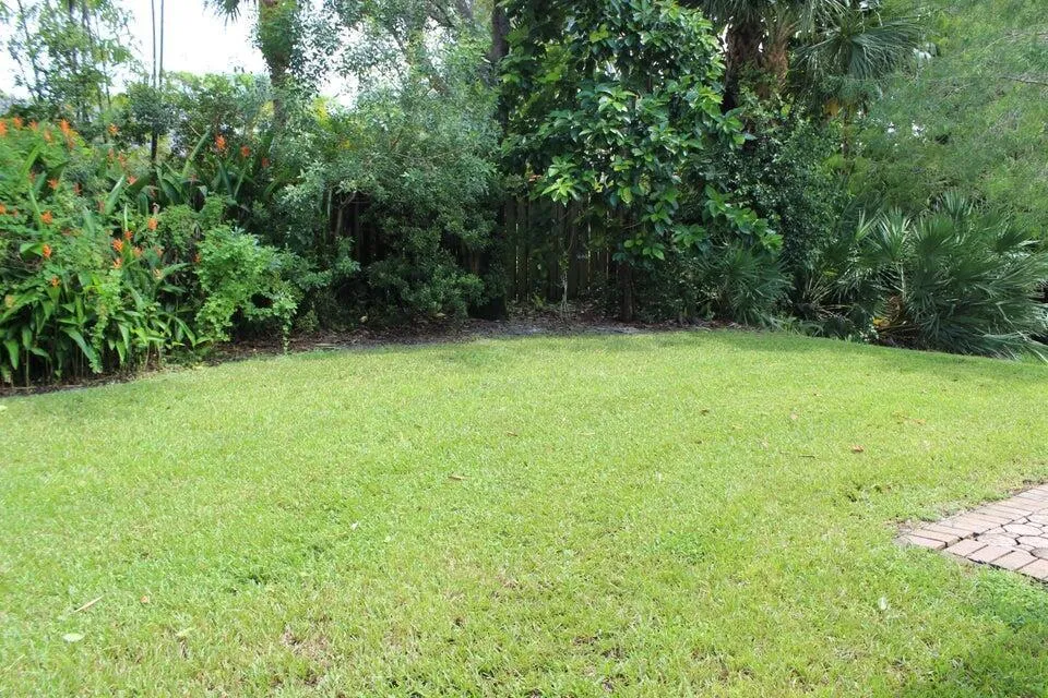 13394 Georgian Court Wellington, FL 33414
