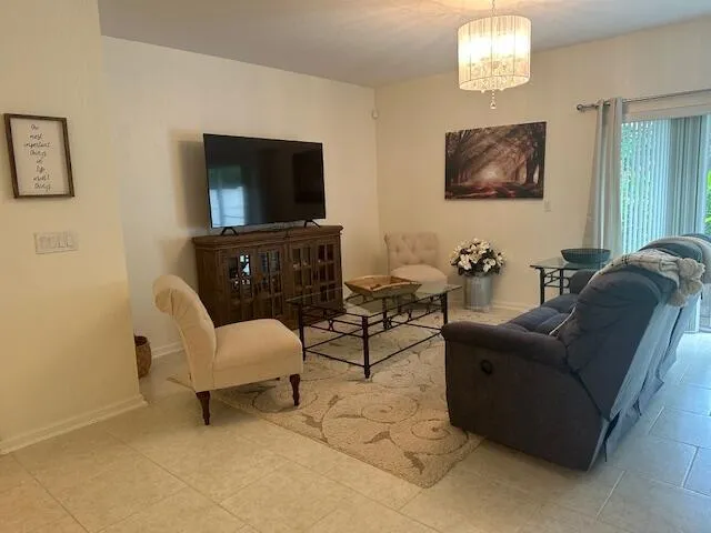 13394 Georgian Court Wellington, FL 33414