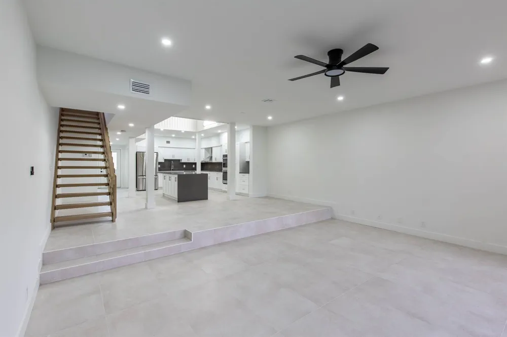 1989 CANTERBURY CIRCLE Wellington, FL 33414
