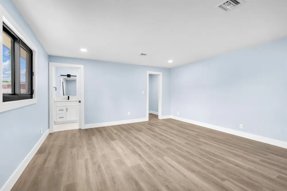 850 SW 1ST TERRACE Pompano Beach, FL 33060