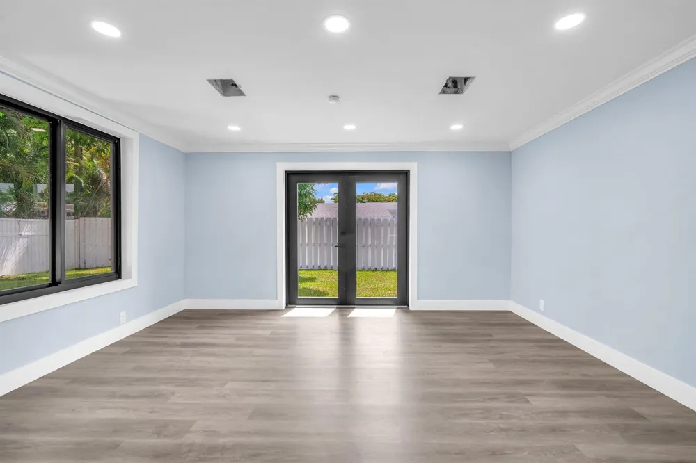 850 SW 1ST TERRACE Pompano Beach, FL 33060