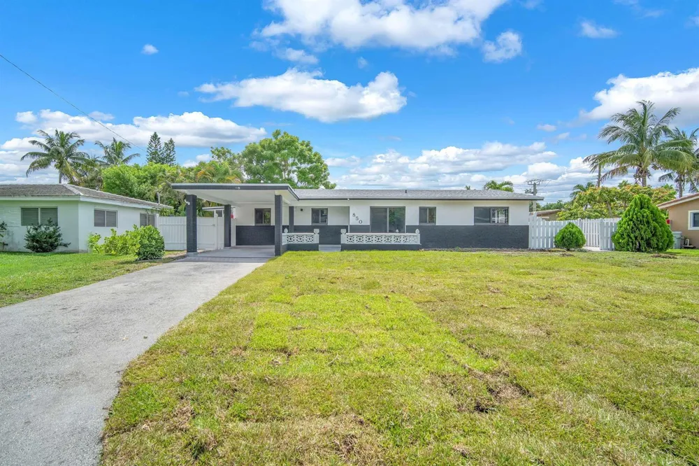 850 SW 1ST TERRACE Pompano Beach, FL 33060