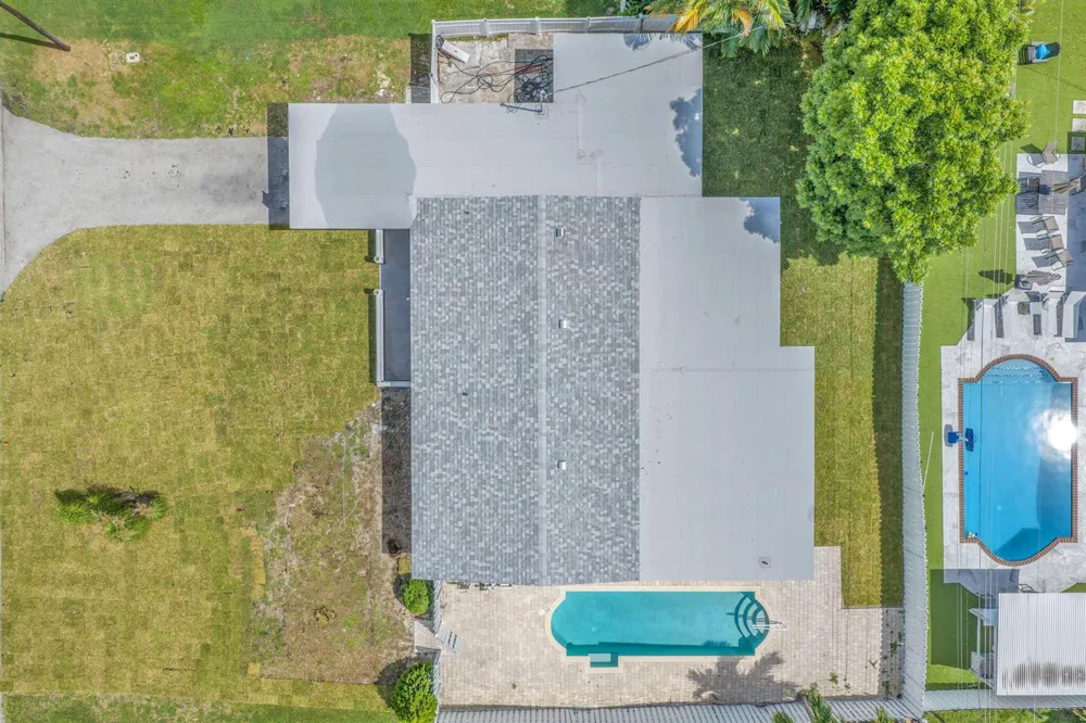 850 SW 1ST TERRACE Pompano Beach, FL 33060