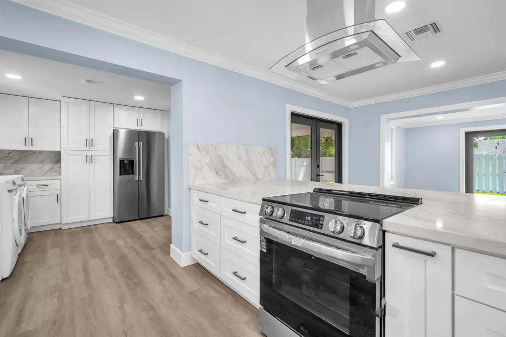 850 SW 1ST TERRACE Pompano Beach, FL 33060