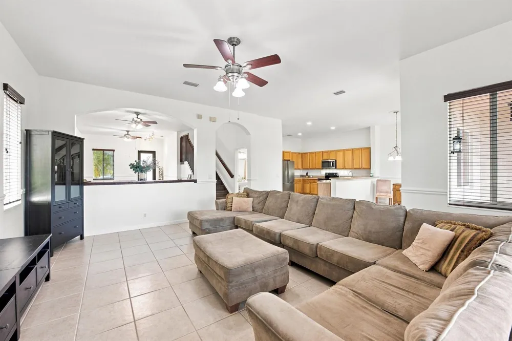 23 COUNTRY LAKE CIRCLE Boynton Beach, FL 33436