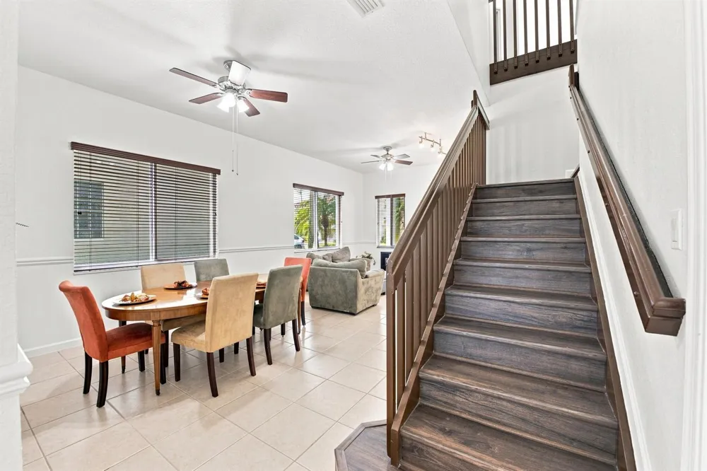 23 COUNTRY LAKE CIRCLE Boynton Beach, FL 33436
