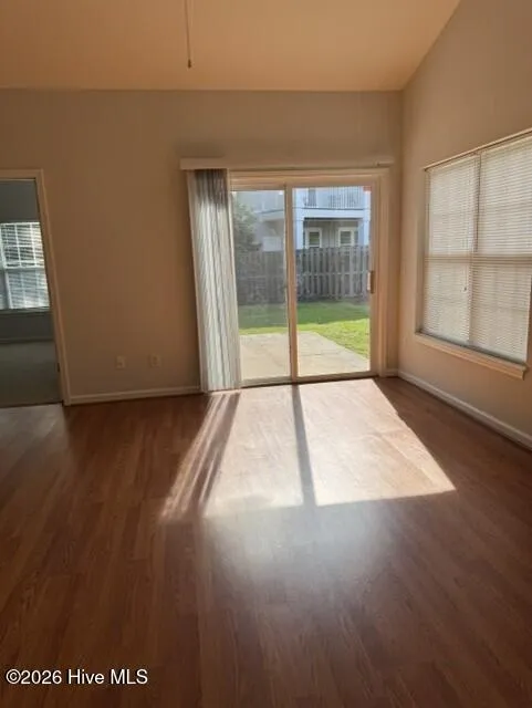 216 Hibiscus Way Wilmington, NC 28412