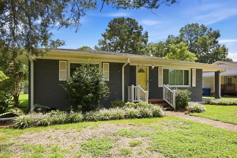 111 Jackson Street Washington, NC 27889