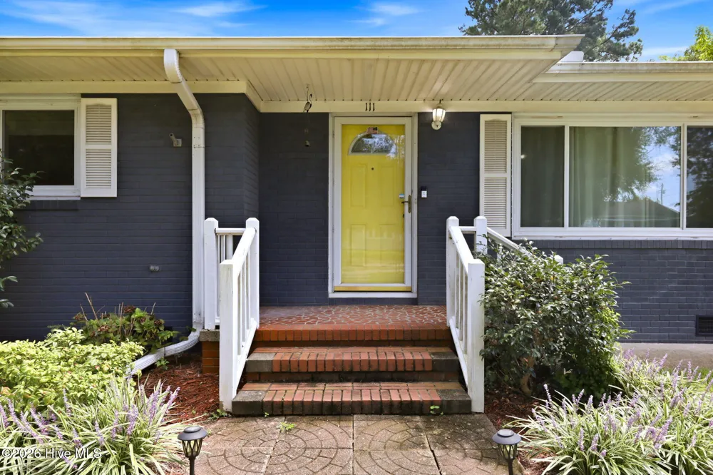 111 Jackson Street Washington, NC 27889