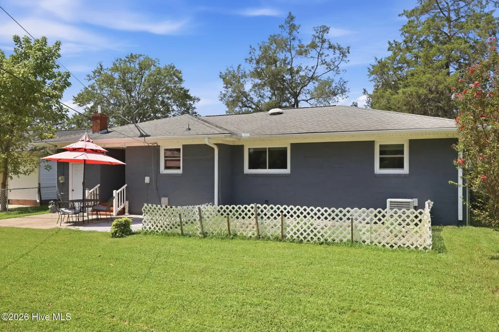 111 Jackson Street Washington, NC 27889