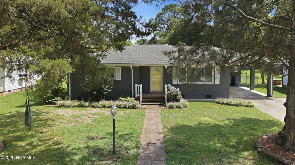 111 Jackson Street Washington, NC 27889