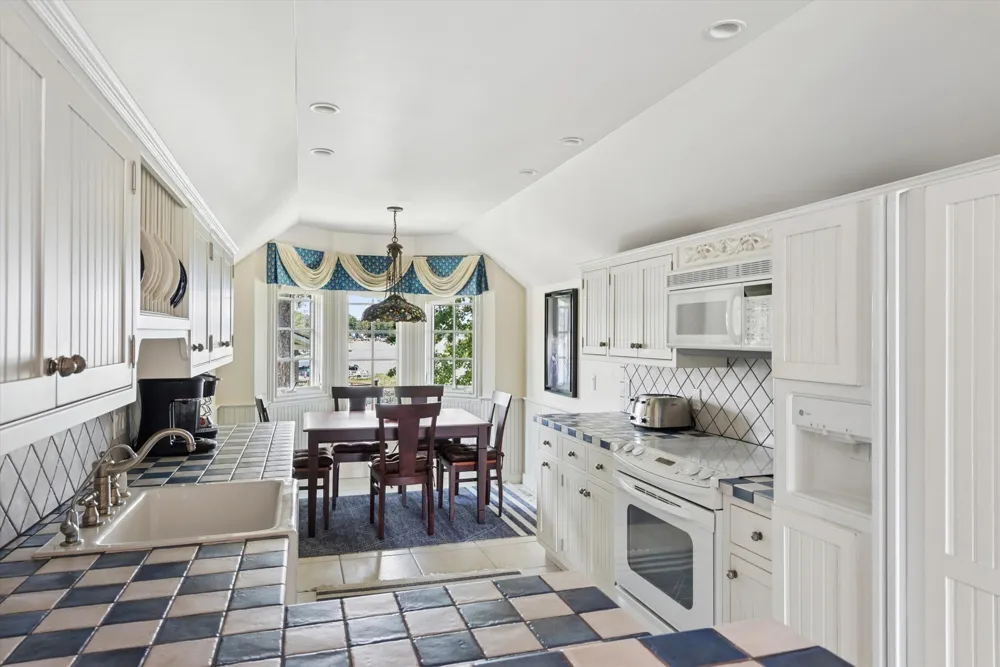 555 Maple Knoll Road Coldwater, MI 49036