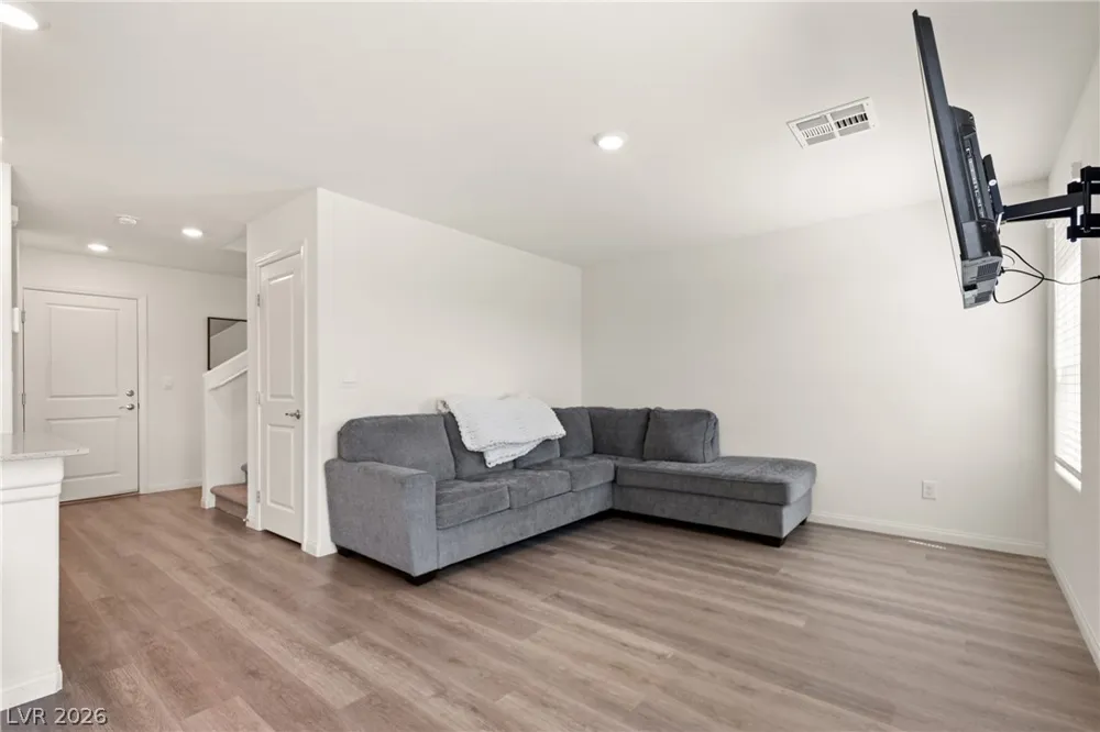 593 Harmony Rock Avenue North Las Vegas, NV 89081
