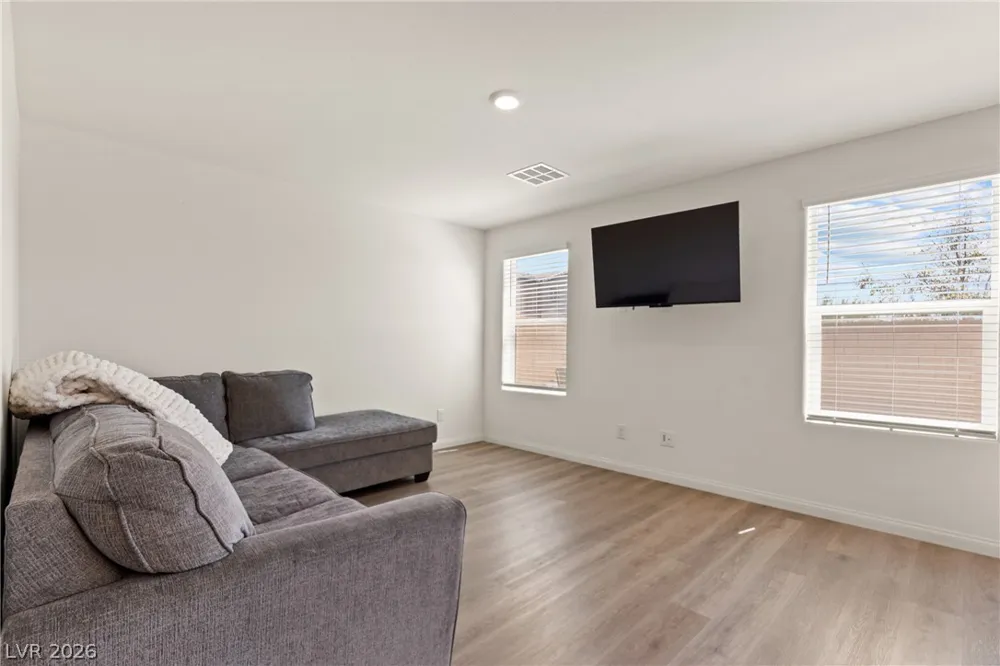 593 Harmony Rock Avenue North Las Vegas, NV 89081