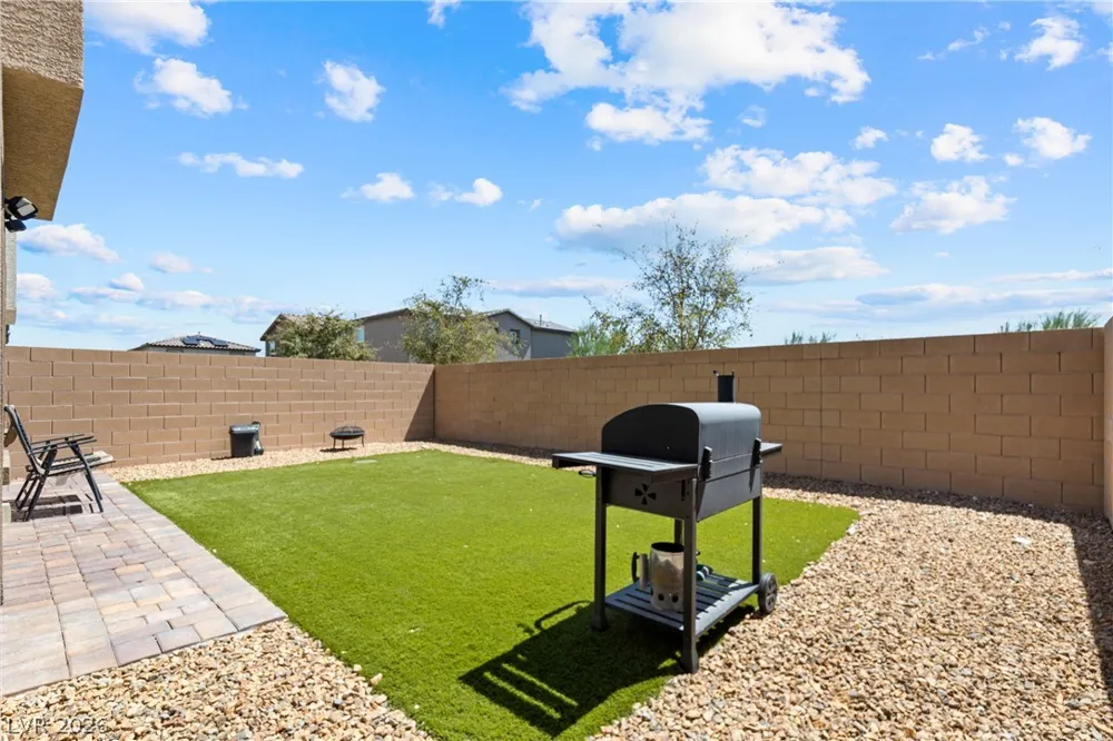593 Harmony Rock Avenue North Las Vegas, NV 89081