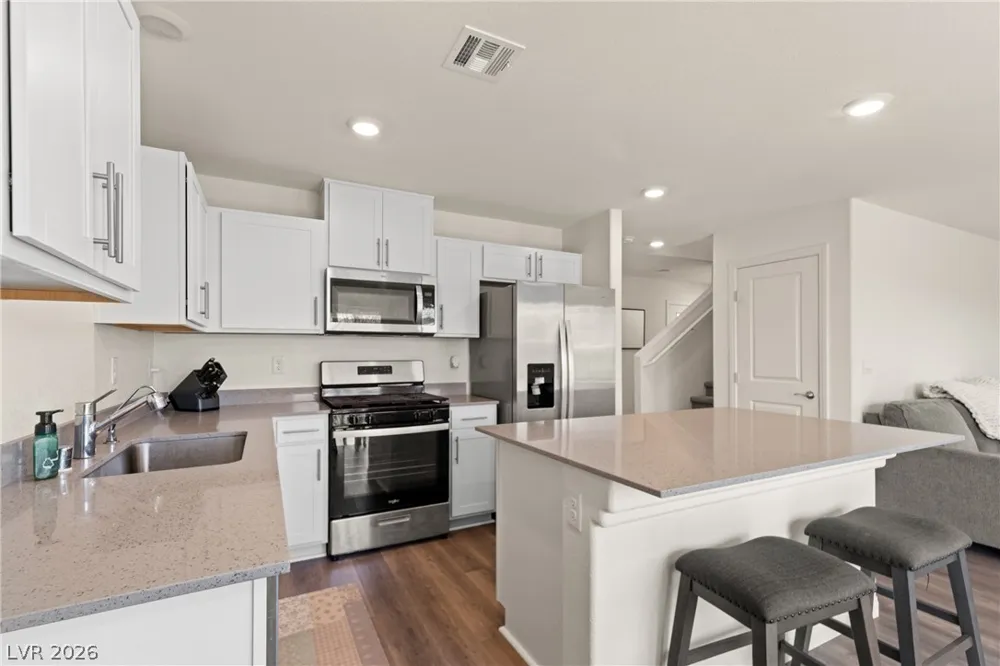 593 Harmony Rock Avenue North Las Vegas, NV 89081