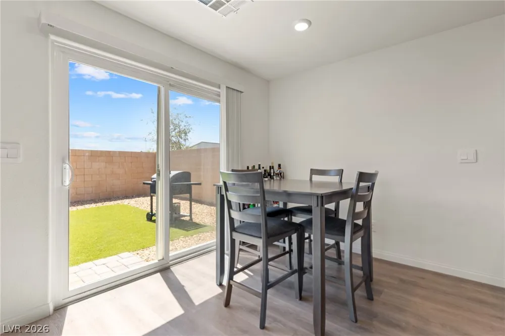 593 Harmony Rock Avenue North Las Vegas, NV 89081