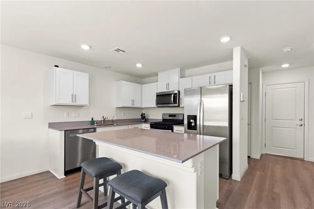 593 Harmony Rock Avenue North Las Vegas, NV 89081