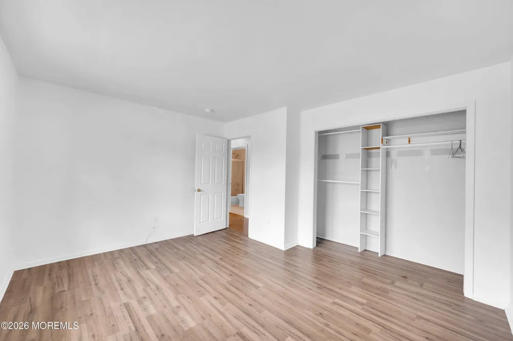 313 Tennessee Drive Brick, NJ 08723