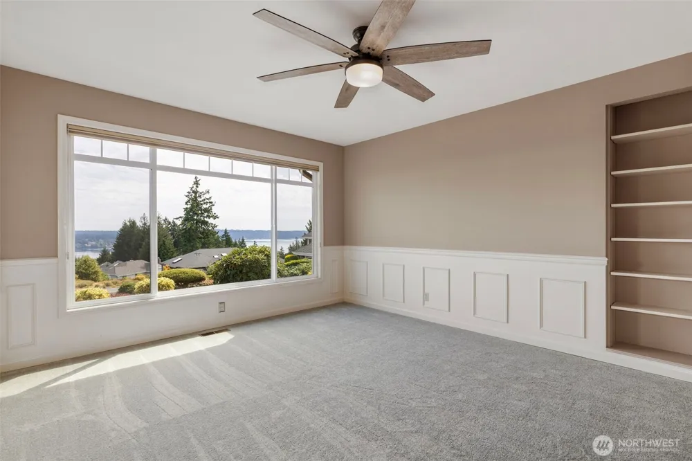 7685 Esther Place NW Silverdale, WA 98383