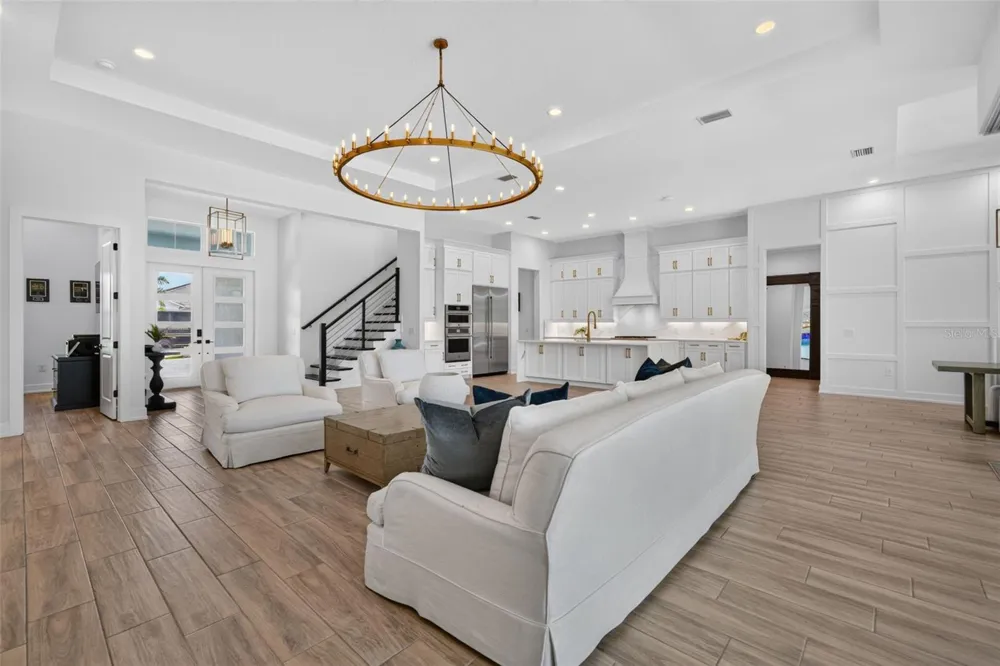 8207 NEVIS RUN Lakewood Ranch, FL 34202