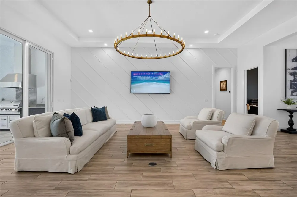 8207 NEVIS RUN Lakewood Ranch, FL 34202