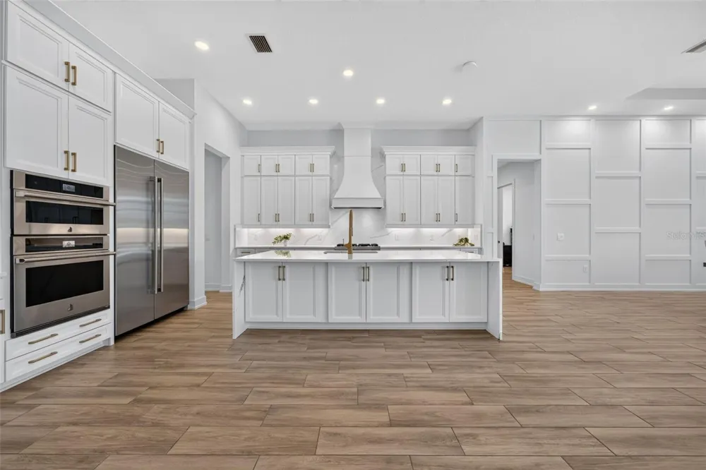 8207 NEVIS RUN Lakewood Ranch, FL 34202