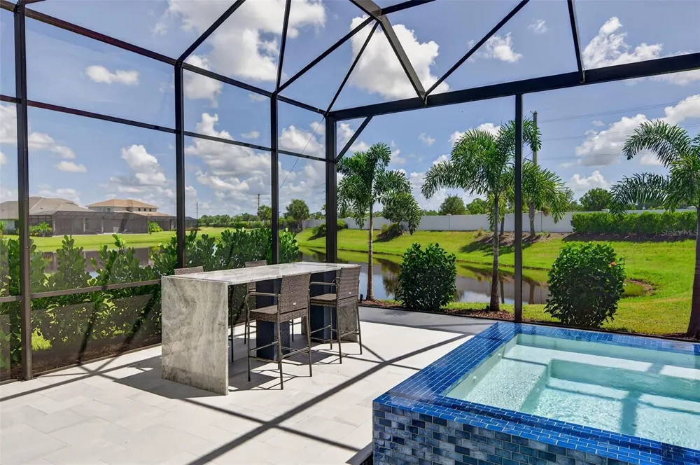 8207 NEVIS RUN Lakewood Ranch, FL 34202