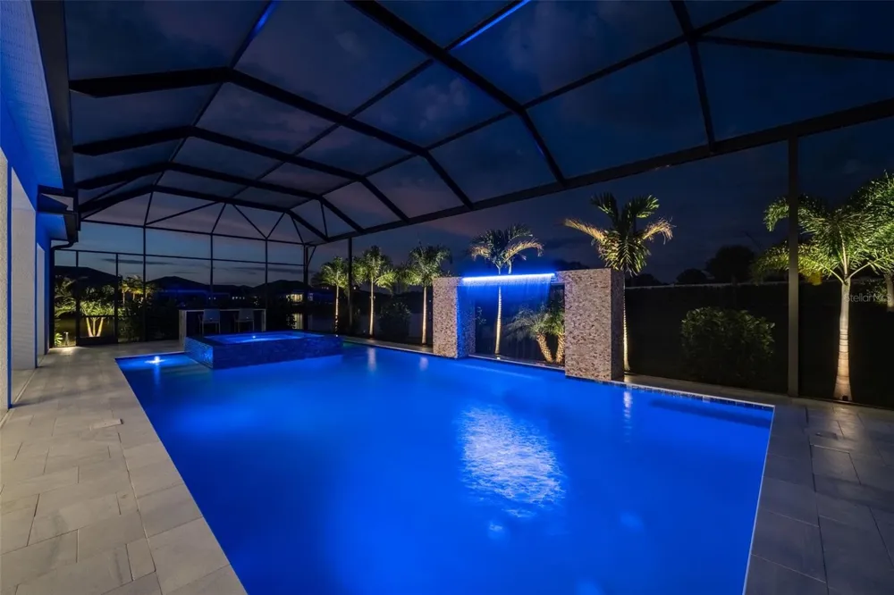 8207 NEVIS RUN Lakewood Ranch, FL 34202