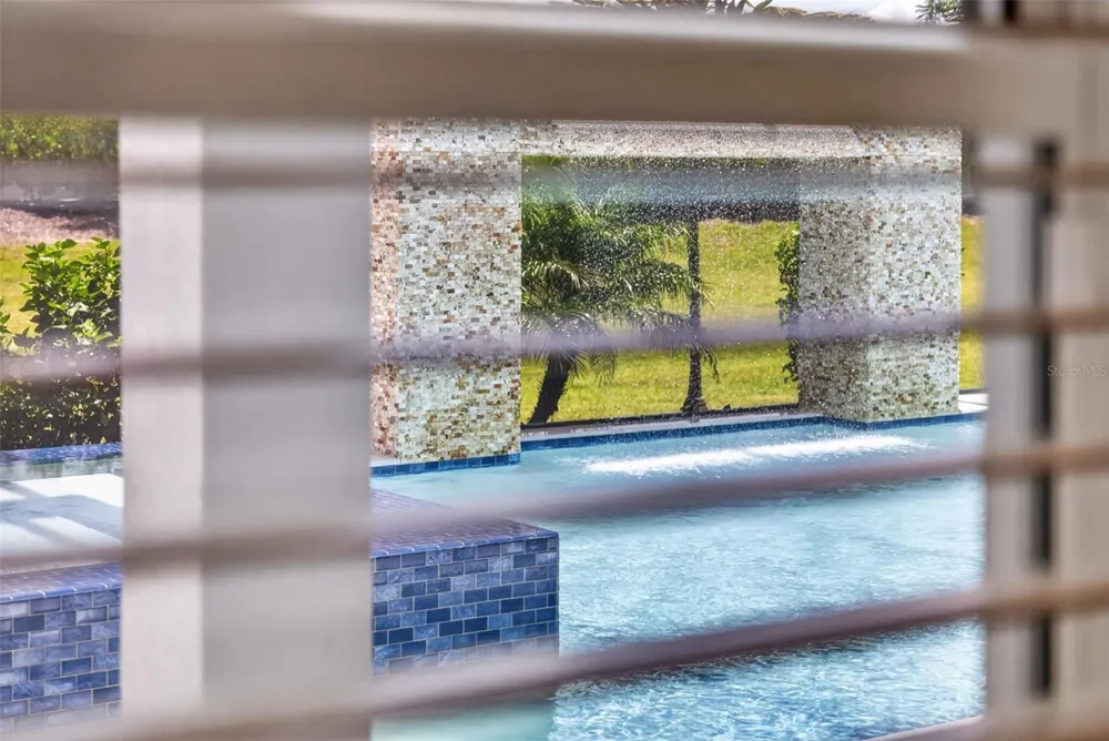 8207 NEVIS RUN Lakewood Ranch, FL 34202
