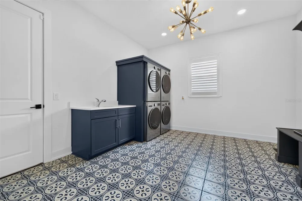 8207 NEVIS RUN Lakewood Ranch, FL 34202