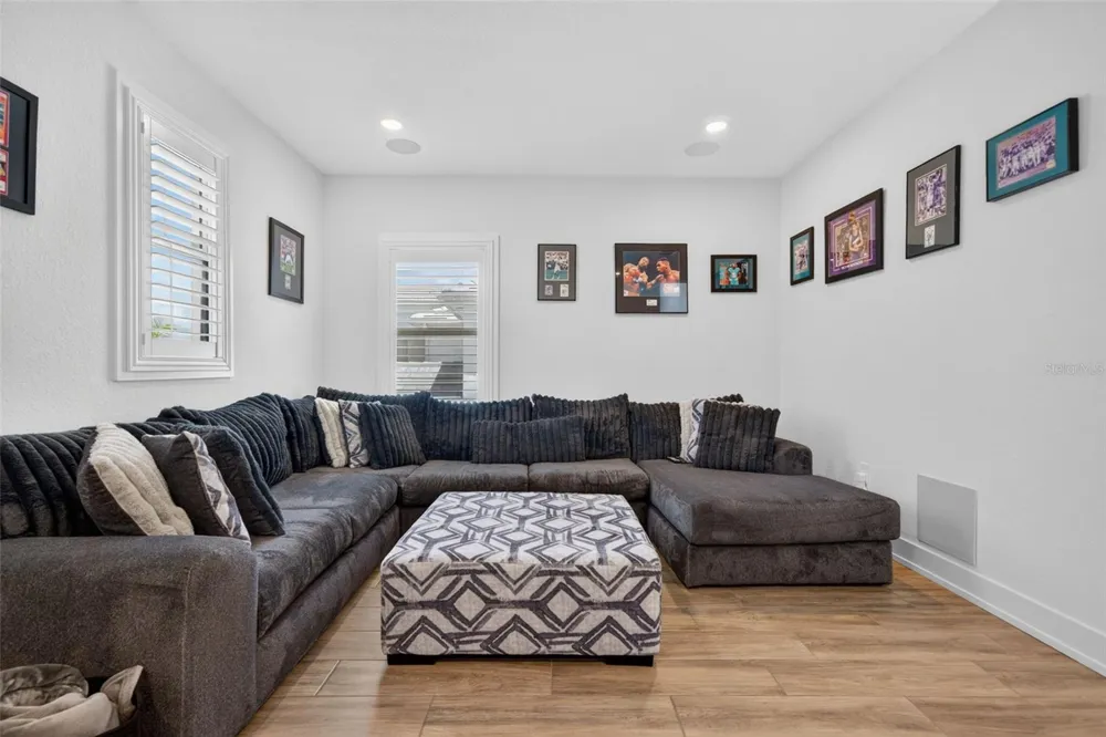 8207 NEVIS RUN Lakewood Ranch, FL 34202