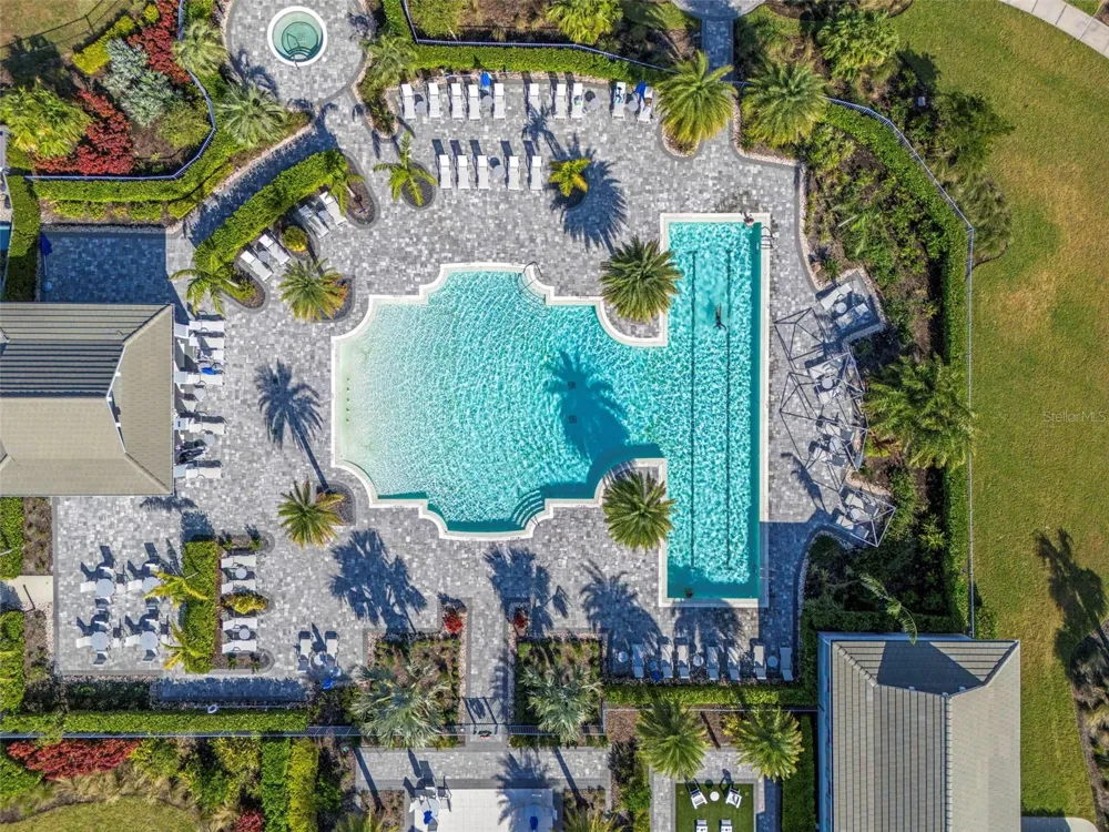 8207 NEVIS RUN Lakewood Ranch, FL 34202