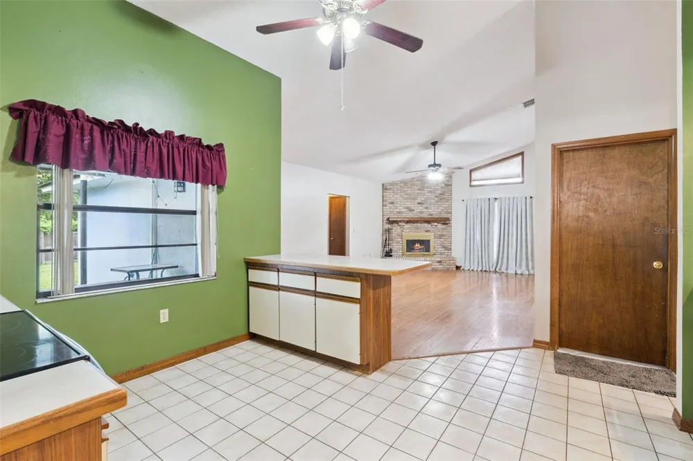 217 HARBOR DRIVE Winter Garden, FL 34787