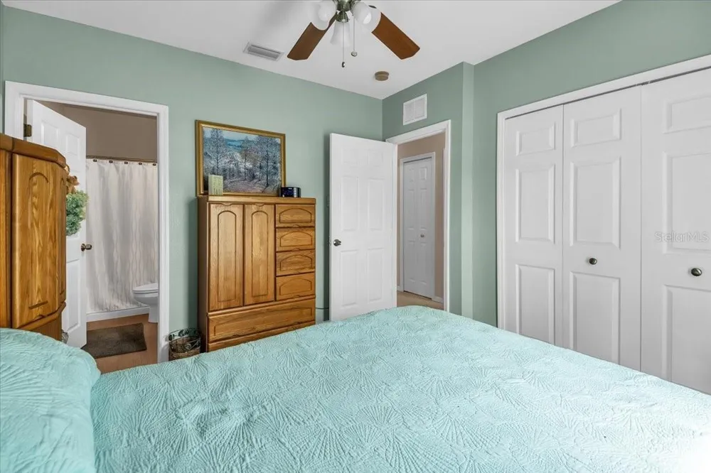 2228 28TH AVENUE E Palmetto, FL 34221