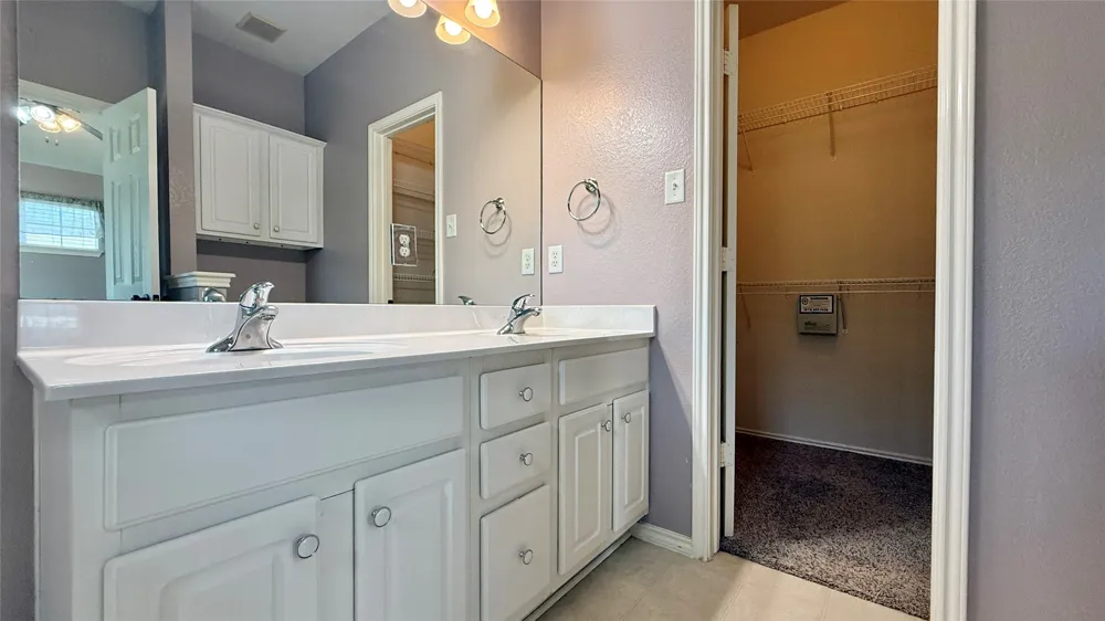 1900 Scofield Ridge Parkway #5403 Austin, TX 78727