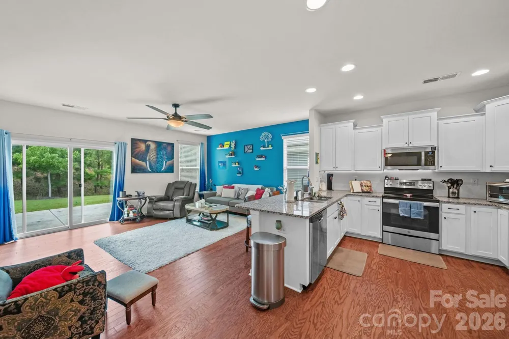 7203 Chrysanthemum Road Lancaster, SC 29720