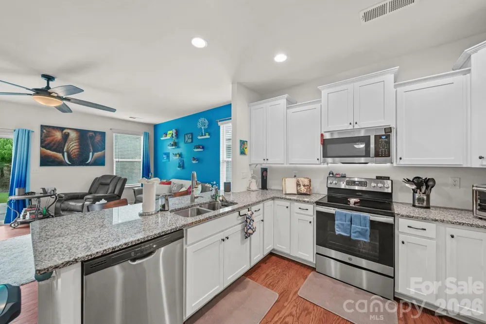 7203 Chrysanthemum Road Lancaster, SC 29720
