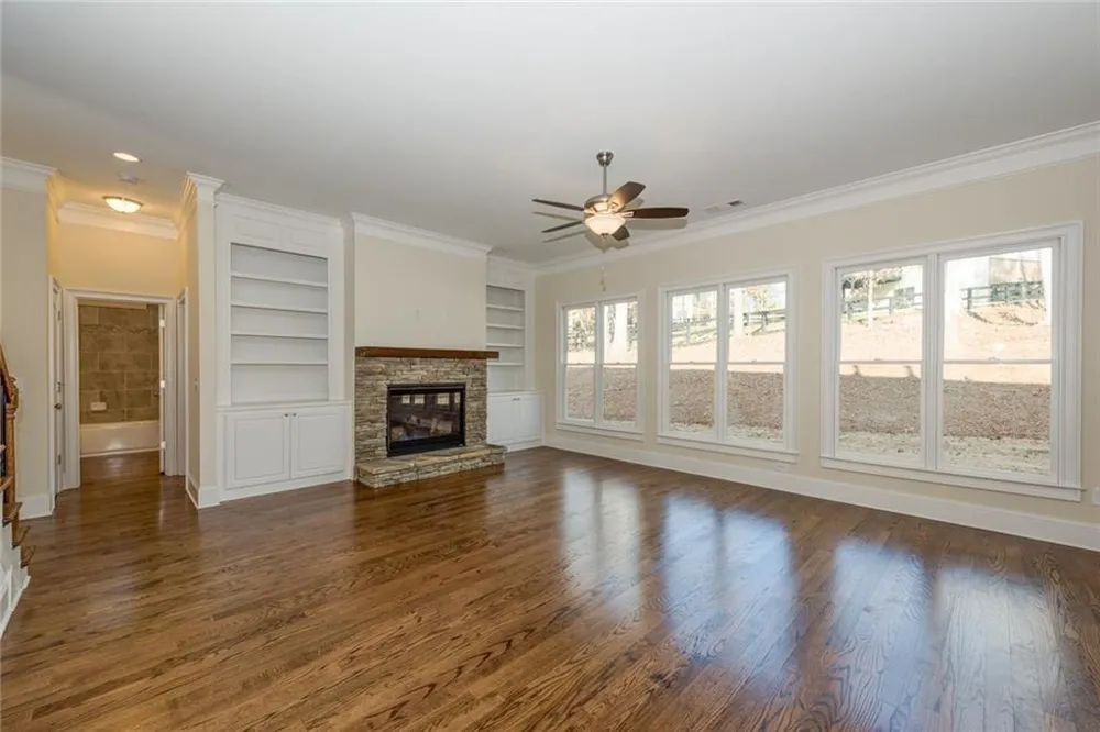 6220 Leeward Tide Court Cumming, GA 30041