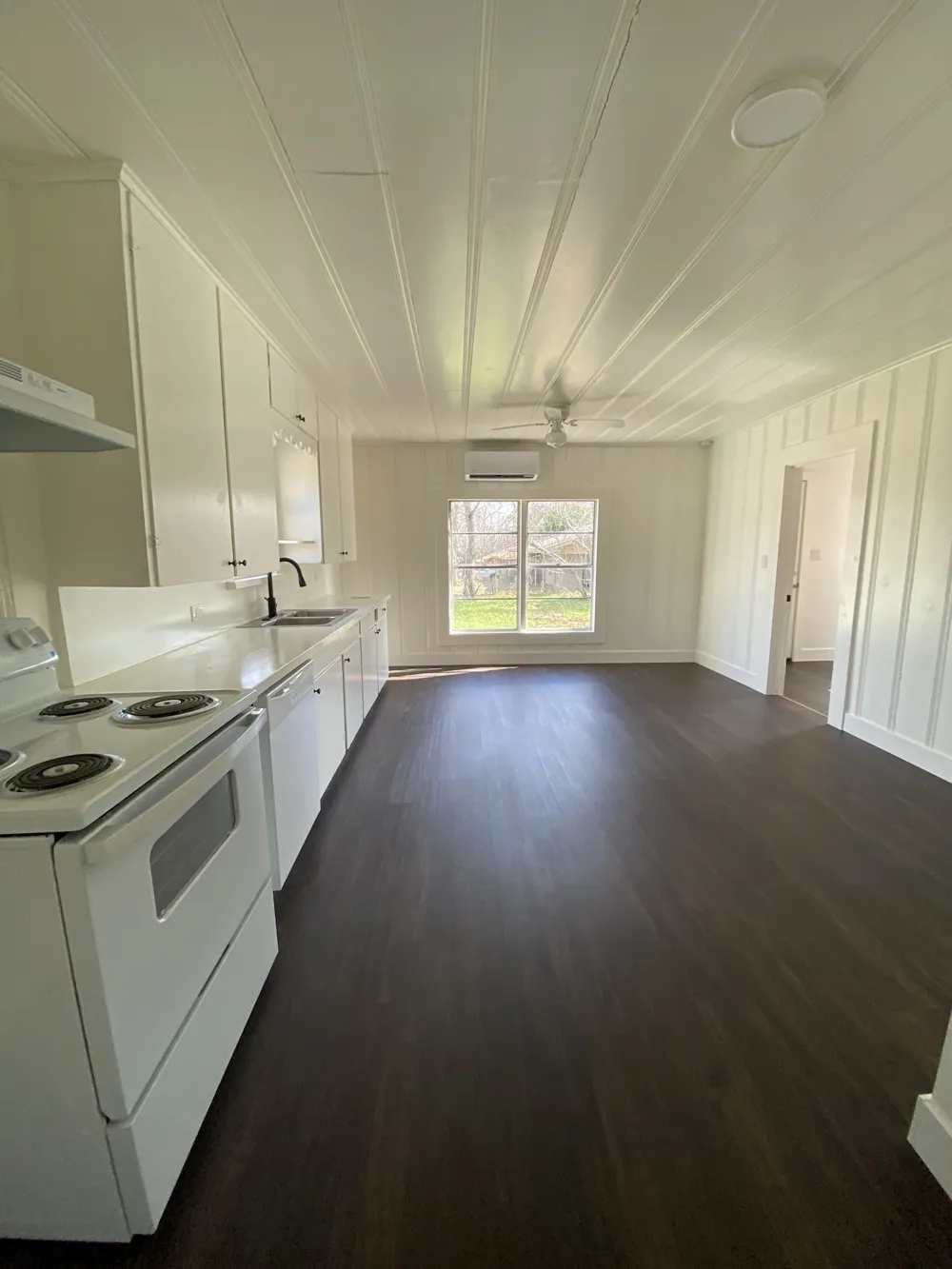 801 Walnut Street Trinidad, TX 75163