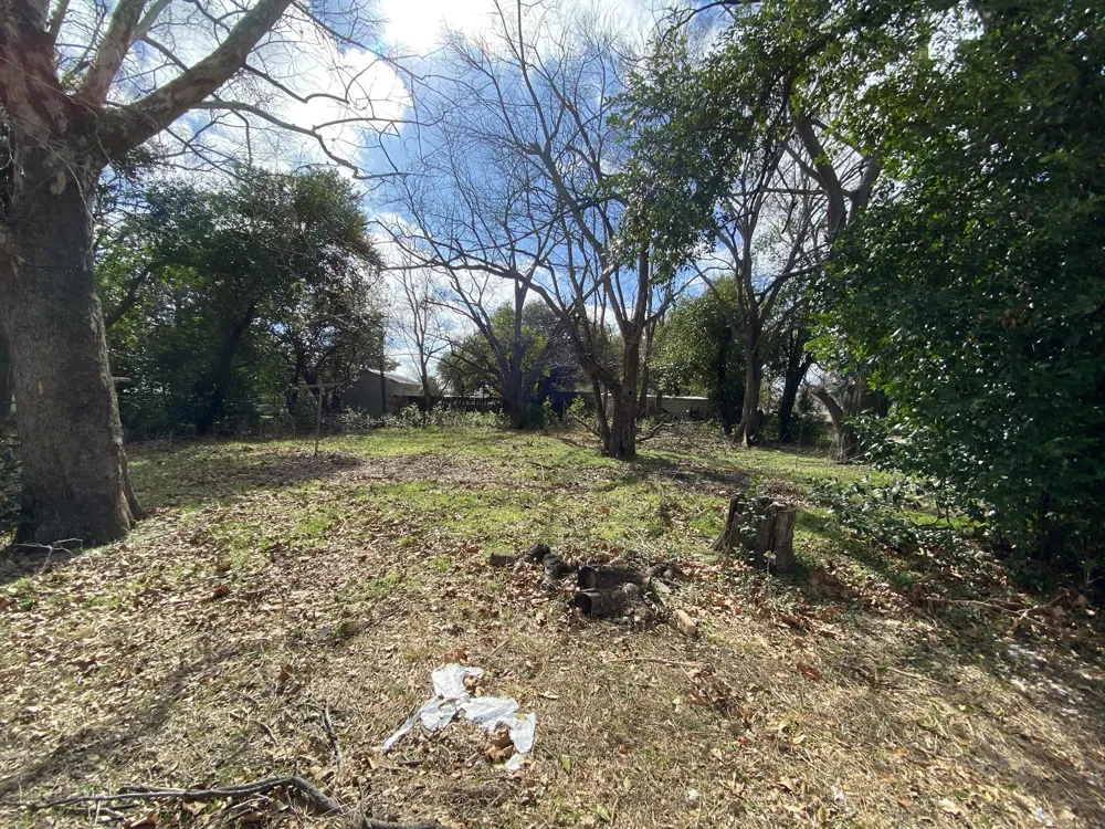 801 Walnut Street Trinidad, TX 75163