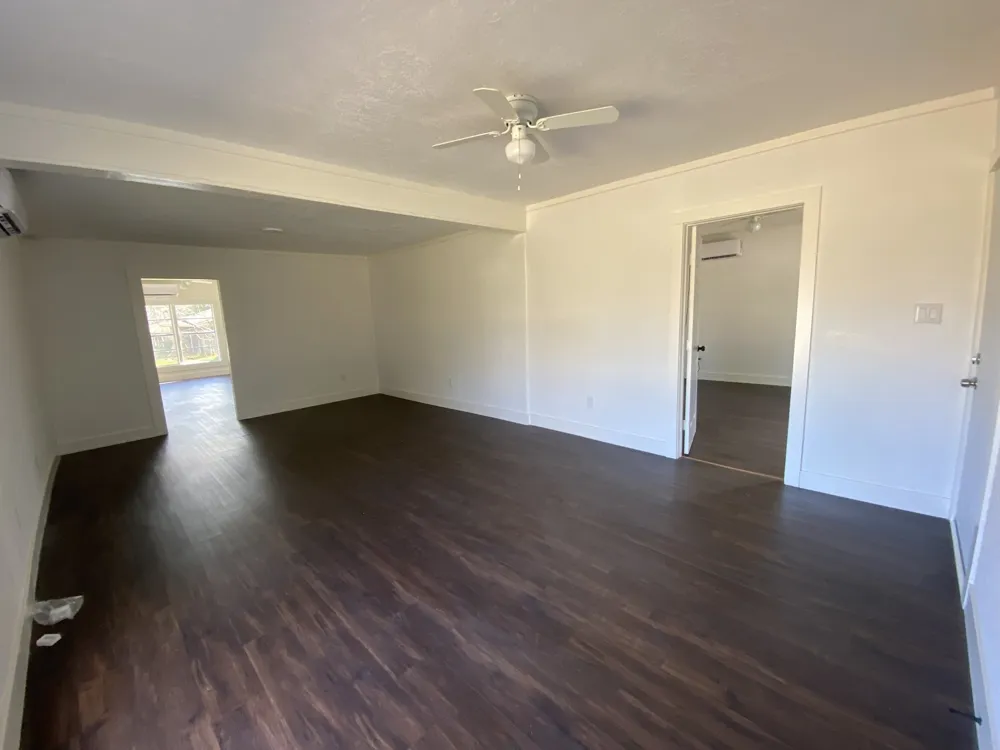 801 Walnut Street Trinidad, TX 75163