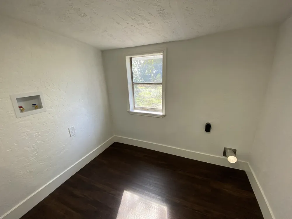 801 Walnut Street Trinidad, TX 75163
