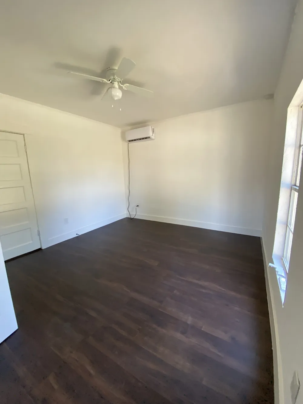 801 Walnut Street Trinidad, TX 75163