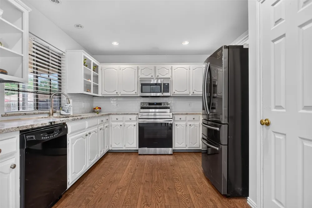 917 Francis Street Lancaster, TX 75146