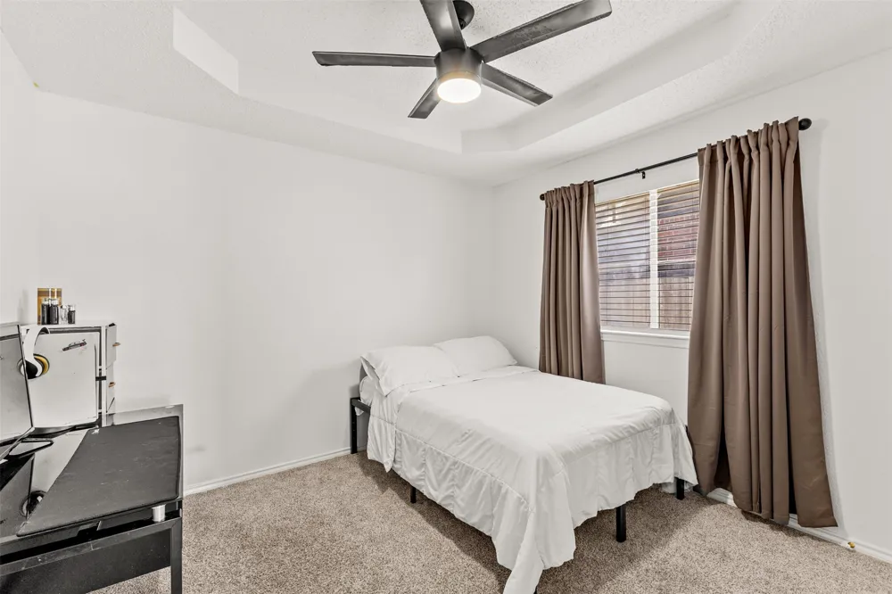 1938 Woodglen Drive Mesquite, TX 75149