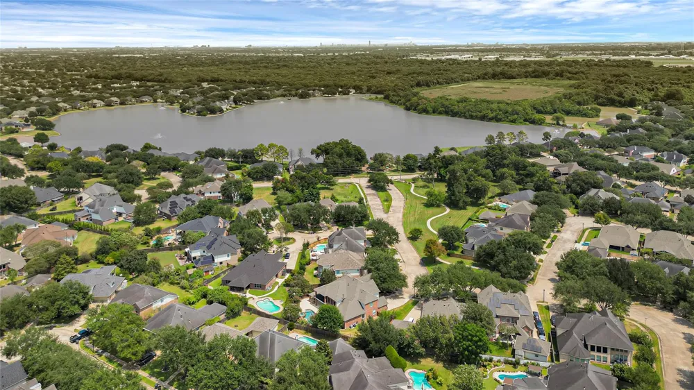 13310 Pecan Walk Lane Sugar Land, TX 77498